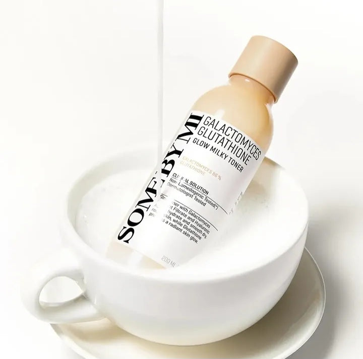 SOME BY MI Galactomyces Glutathione Glow Milky Toner